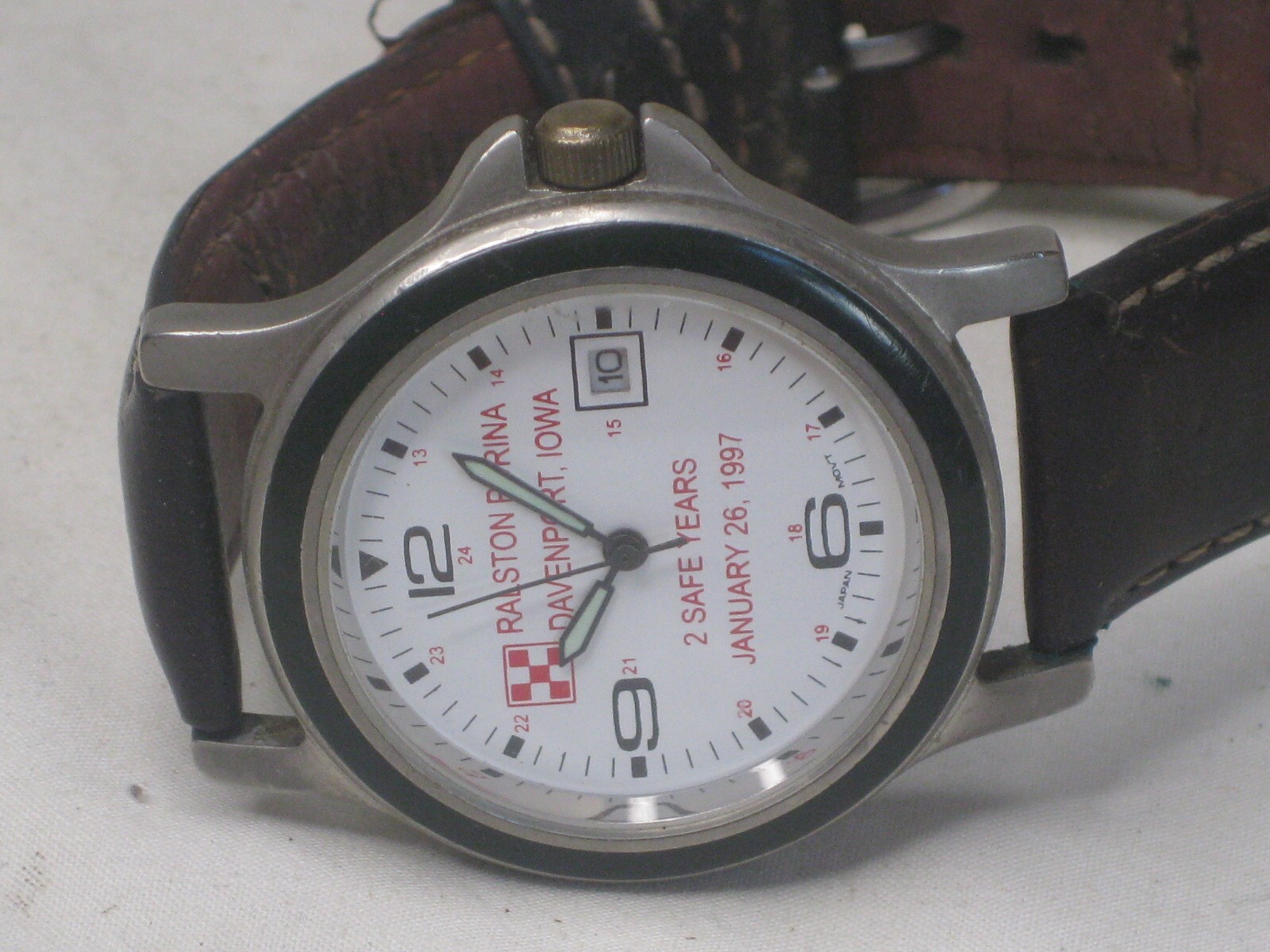 vintage RALSTON PURINA logo DAVENPORT 2 SAFE YEARS wristwatch award watch