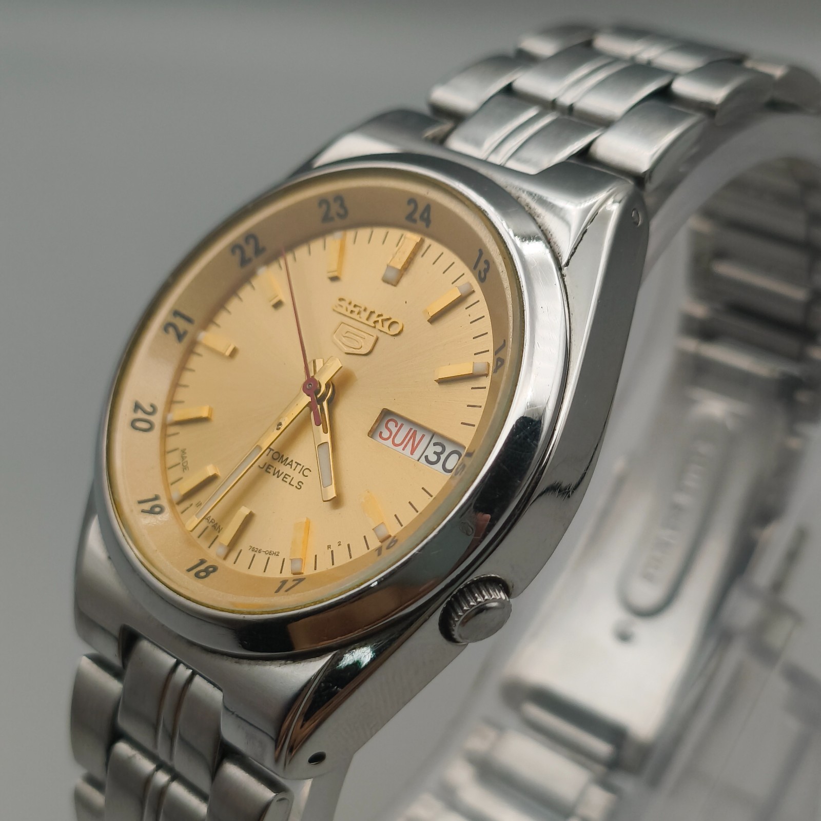 Vintage Seiko 5 Automatic 7S26 Golden Railway Time Watch Japan
