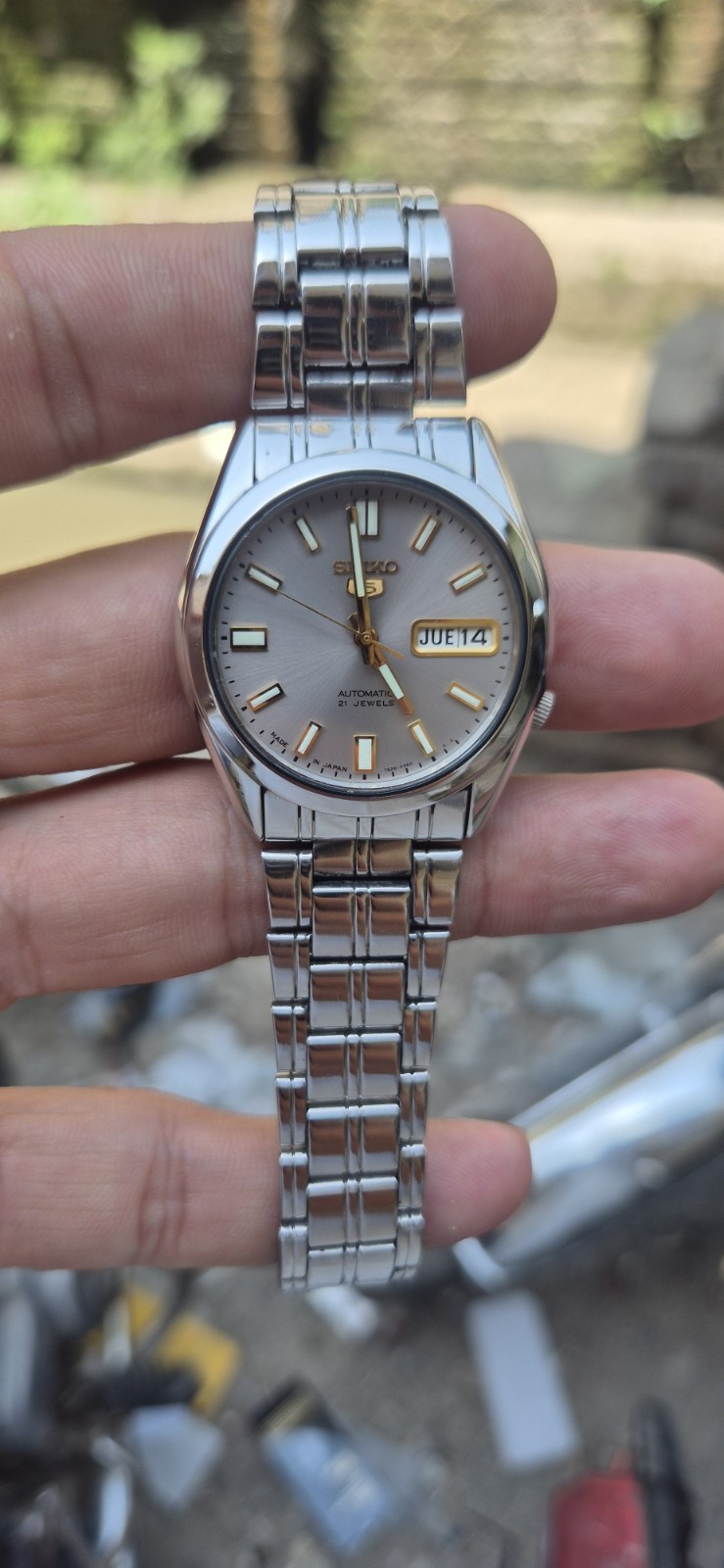 Seiko 5 Automatic Glass Back