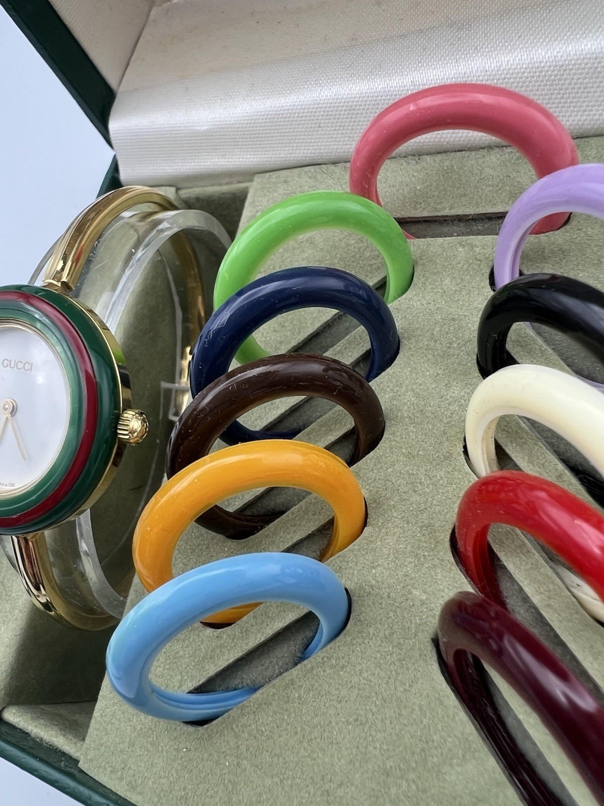 Gucci Change Bezel 11/12.2 Watch 12 Colors Box White Gold Vintage MINT