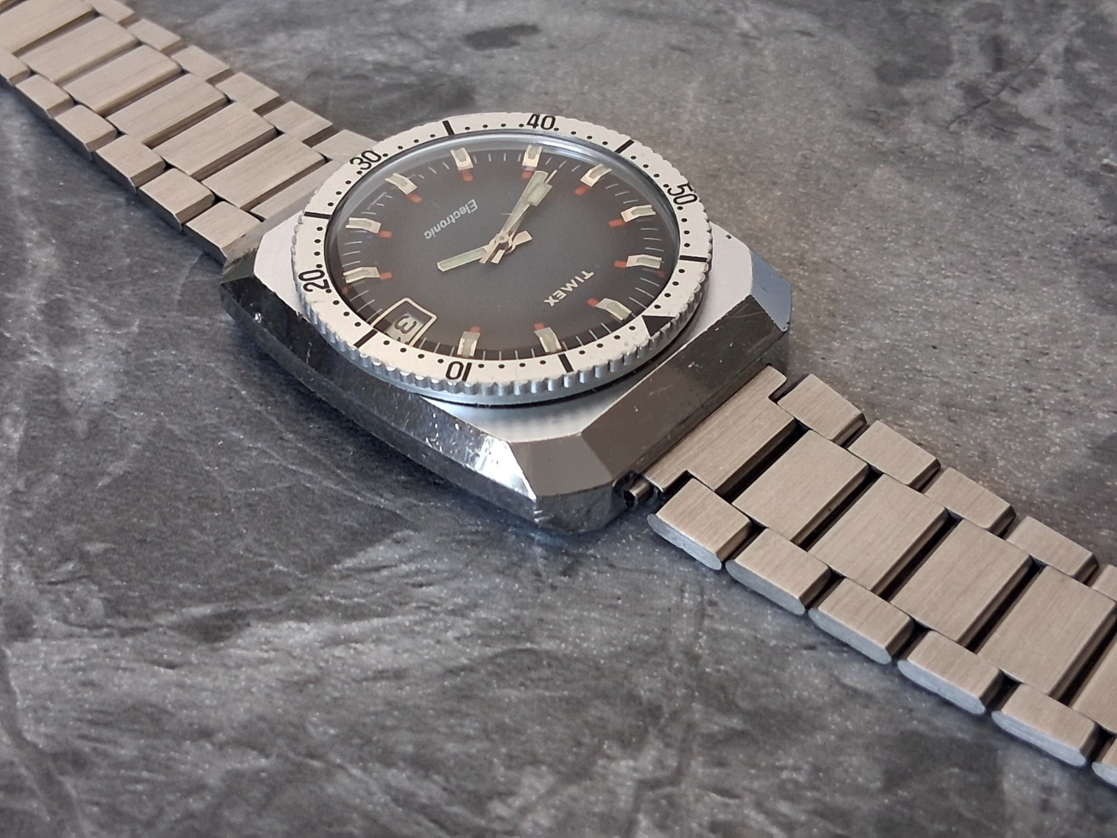 Serviced 1972 Timex West Germany Electronic Dive Style Men’s Vintage Watch RARE