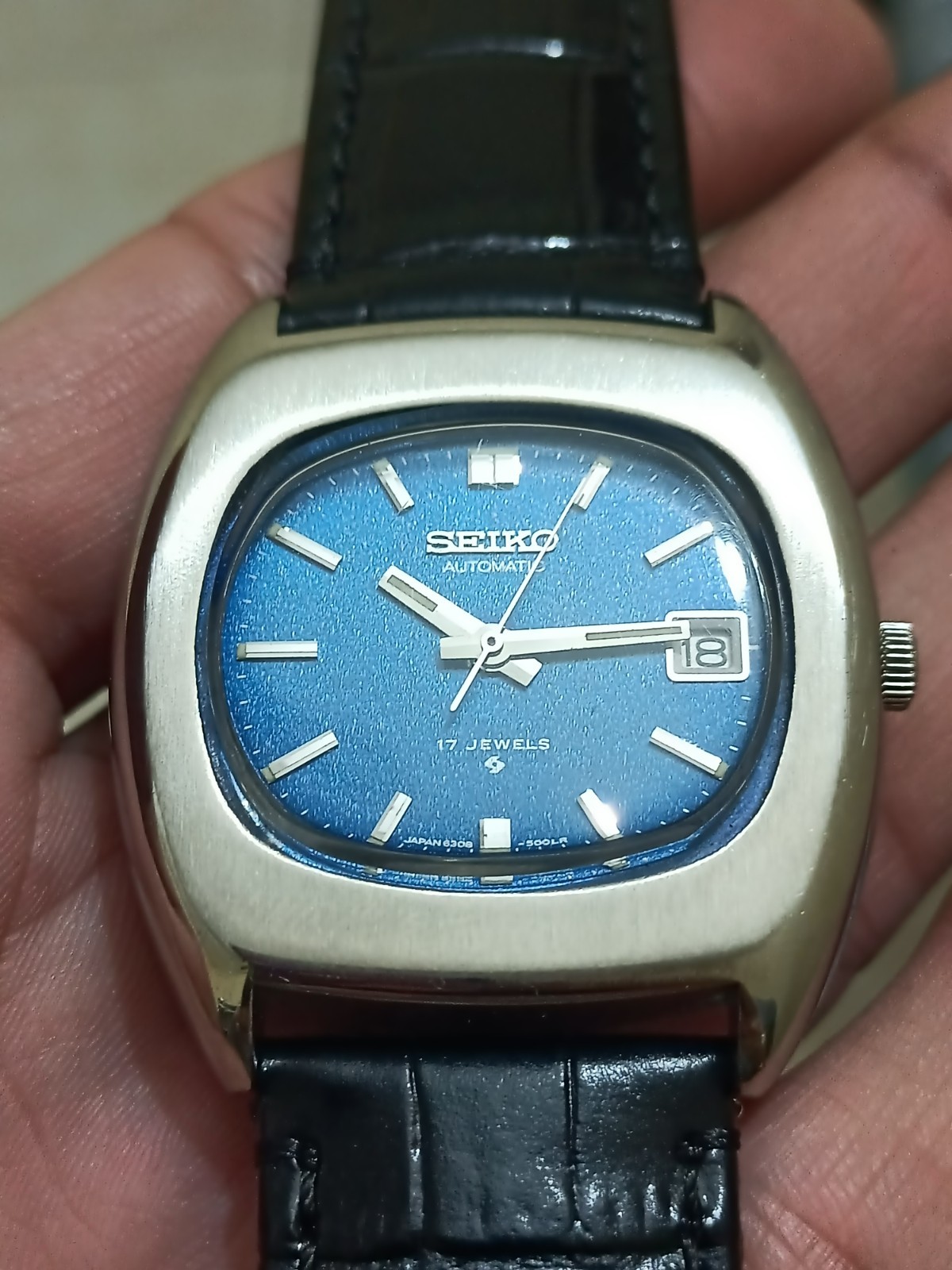 Rare Seiko Automatic Blue Textured Dial Japan Men’s Dress Watch 6308-5000