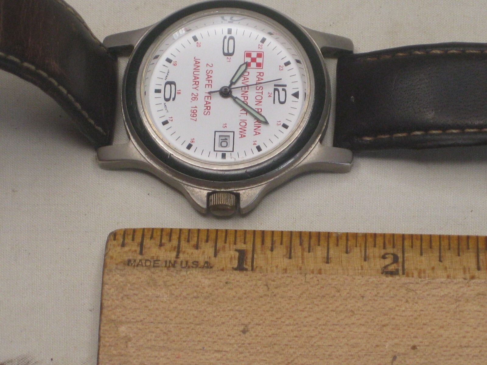 vintage RALSTON PURINA logo DAVENPORT 2 SAFE YEARS wristwatch award watch