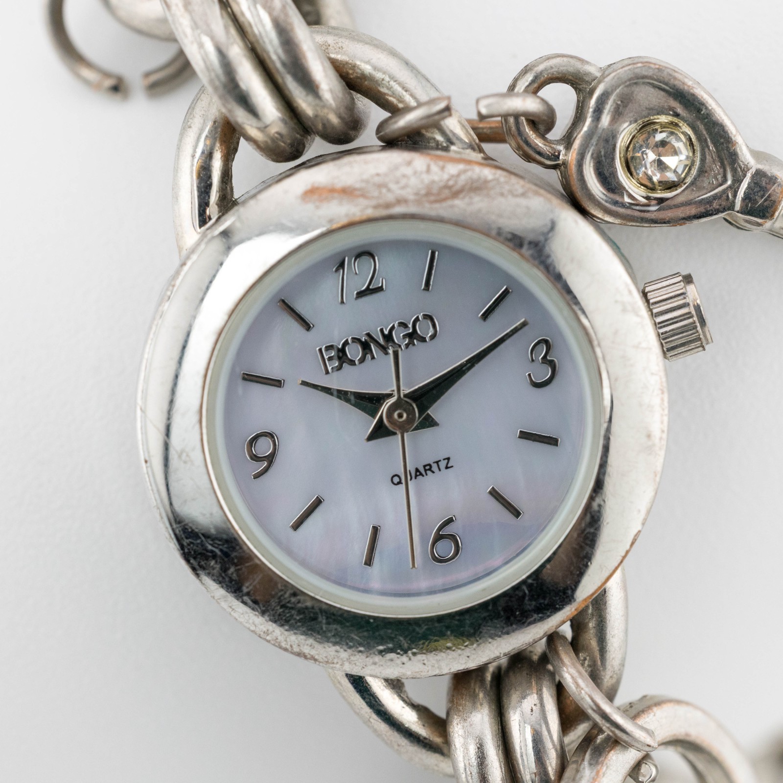 BONGO BG4750 Charm Bracelet Quartz Analog Women’s Watch Sz. 6 1/2″ New Battery