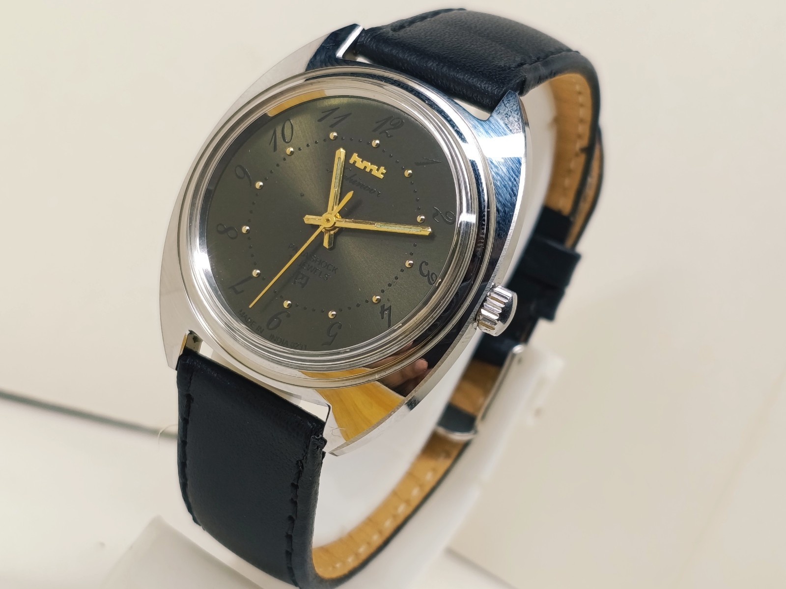HAND WINDING VINTAGE HMT KOHINOOR PARA SHOCK MECHANICAL WATCH FOR MENS