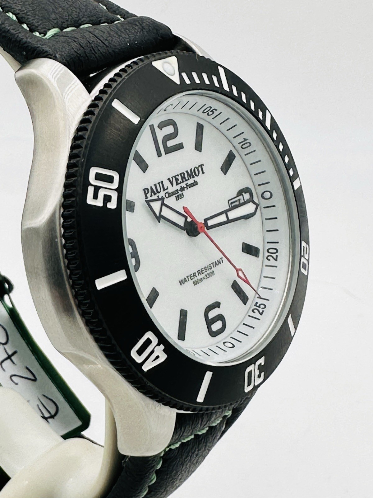 Paul Vermot Sub WR100m PV6650W/278 Quartz Stainless Steel Watch New