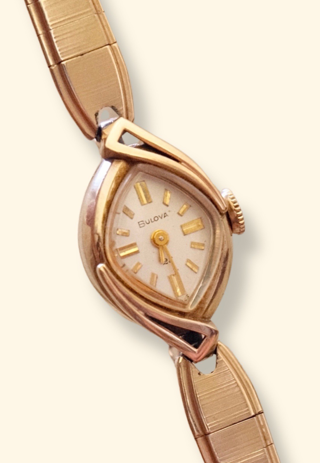 Rare 1954 Bulova Vintage Ladies Cocktail Watch Gold Filled Teardrop Wristwatch