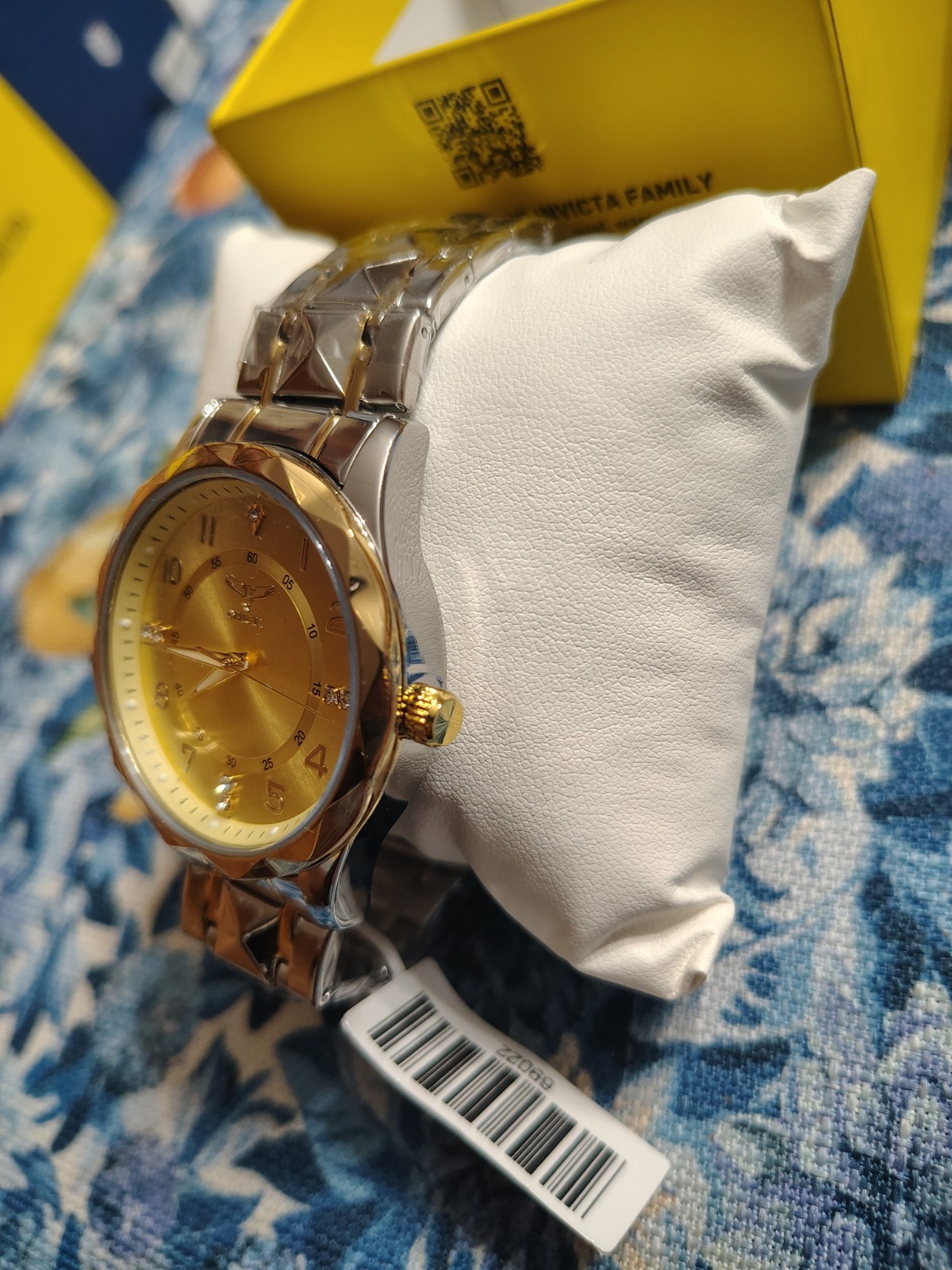 Mens Invicta Specialty Watch NEW 69022