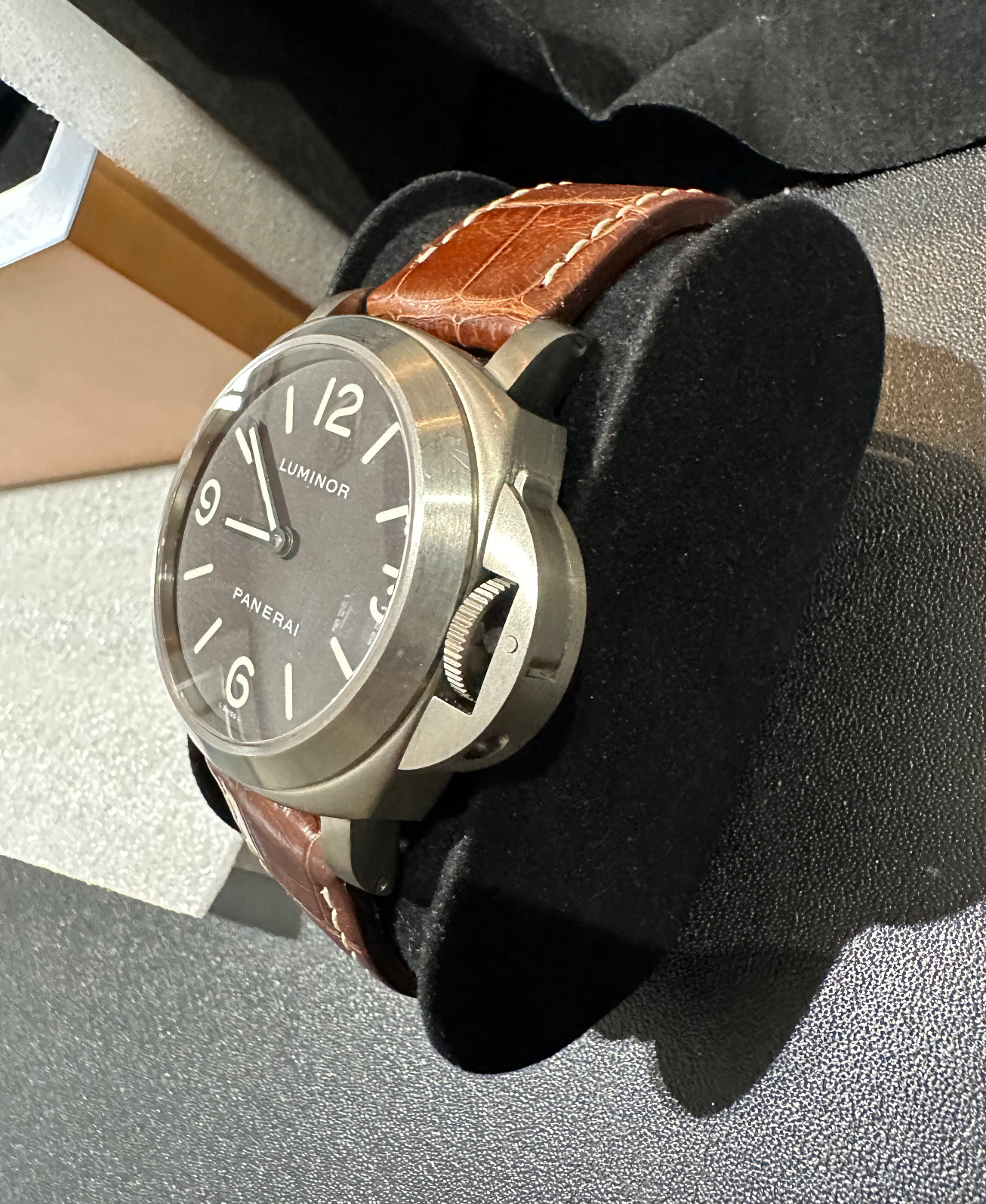 PANERAI LUMINOR TITANIUM MEN WRIST WATCH WITH LEATHER AND RUBBER STRAP WITH CASE