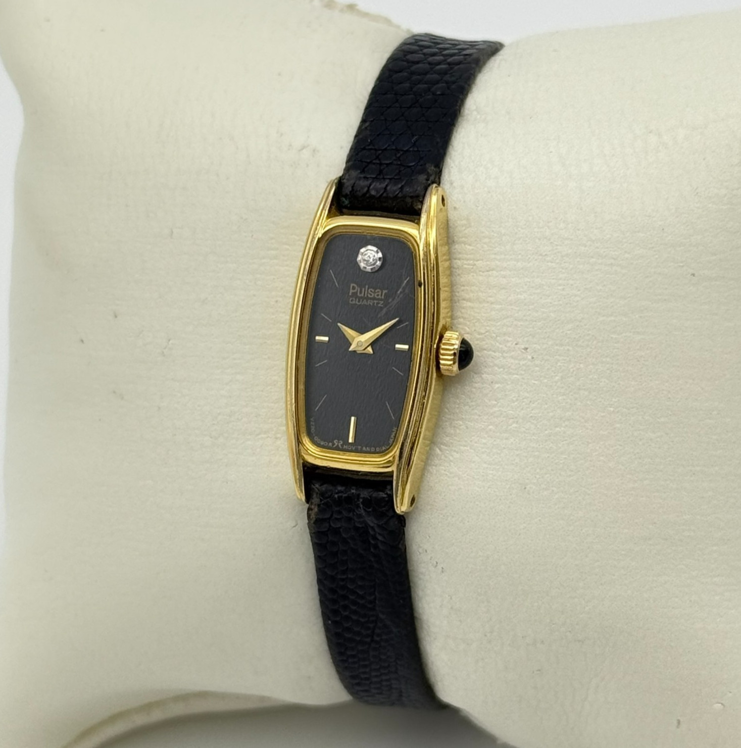 Vintage 1990s Women’s PULSAR Gold Tone Petite 13mm Watch, Leather, V220-5070