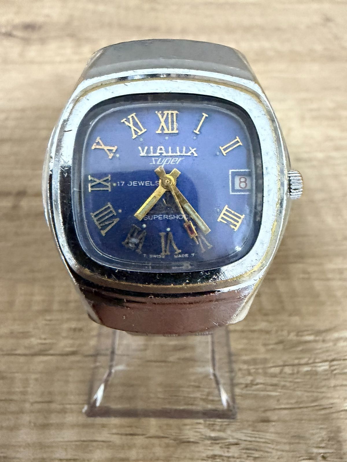 Vintage Vialux Super 17 Jewels Swiss Mechanical TV Screen Men’s Watch VM-827 Blu