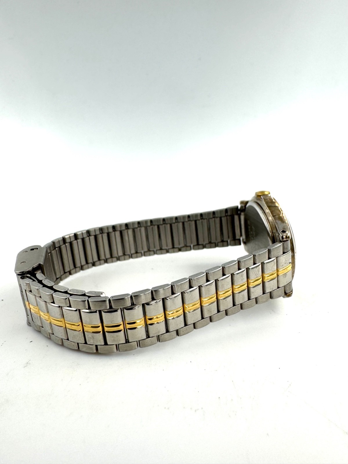 junghans astra 24mm Women Quartz Watch New Battery working f3078