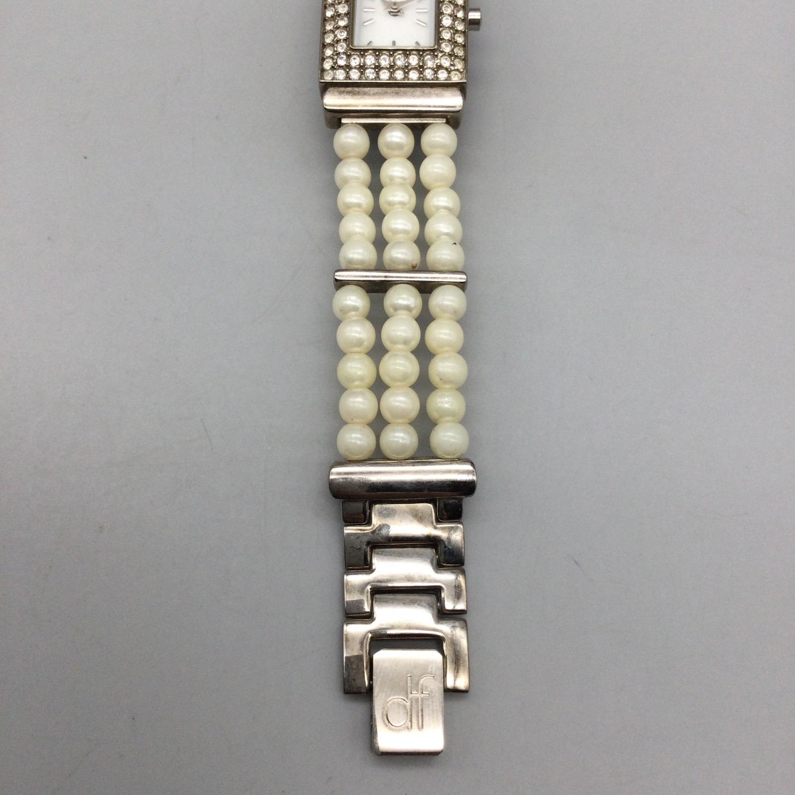 DF Womens Watch 20mm Silver Tone MOP Bracelet Faux Pearl New Battery 7.25″