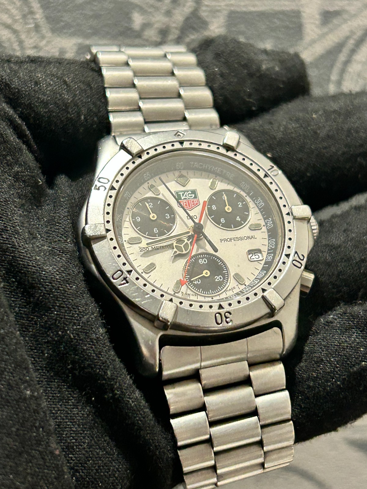 [Vintage] Tag Heuer Professional CE1111 Chronograph 38mm Quartz Men’s Watch b338