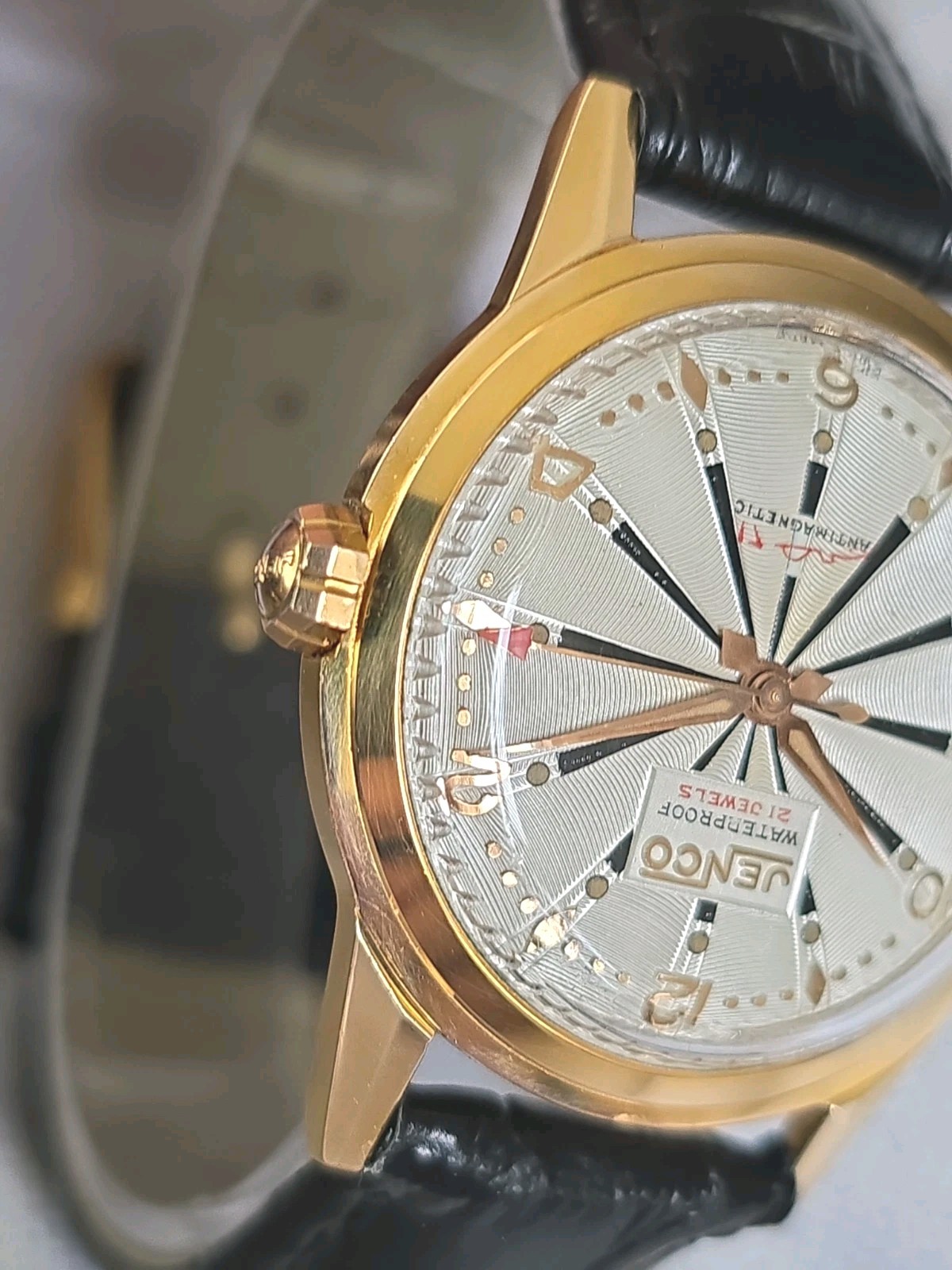 Stunning Vintage Gold Plated JENNY JENCO 21 Jewels Swiss Mechanical Wristwatch