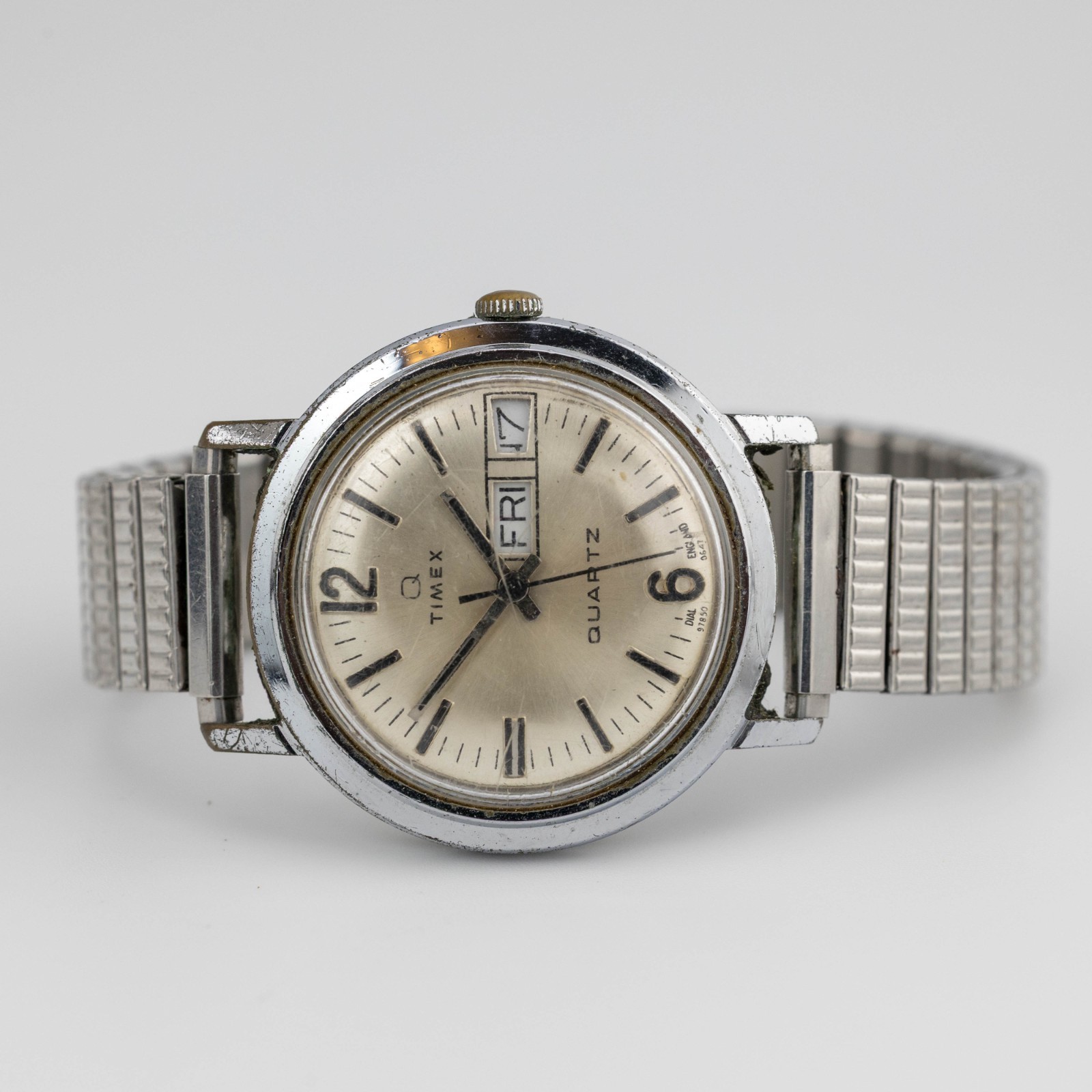 Vintage Timex A CELL Dial England Quartz Men’s Watch Sz. 7 1/4″ New Battery