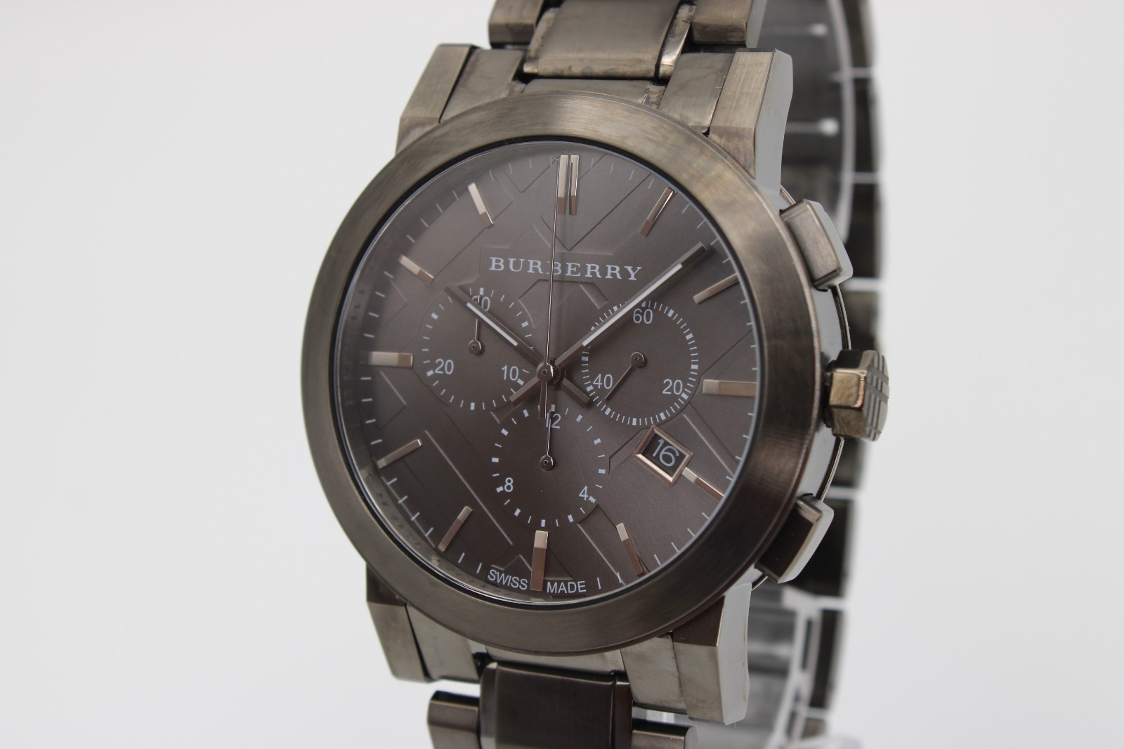 BURBERRY The City BU9354 Dark Gray Men’s Watch 42mm