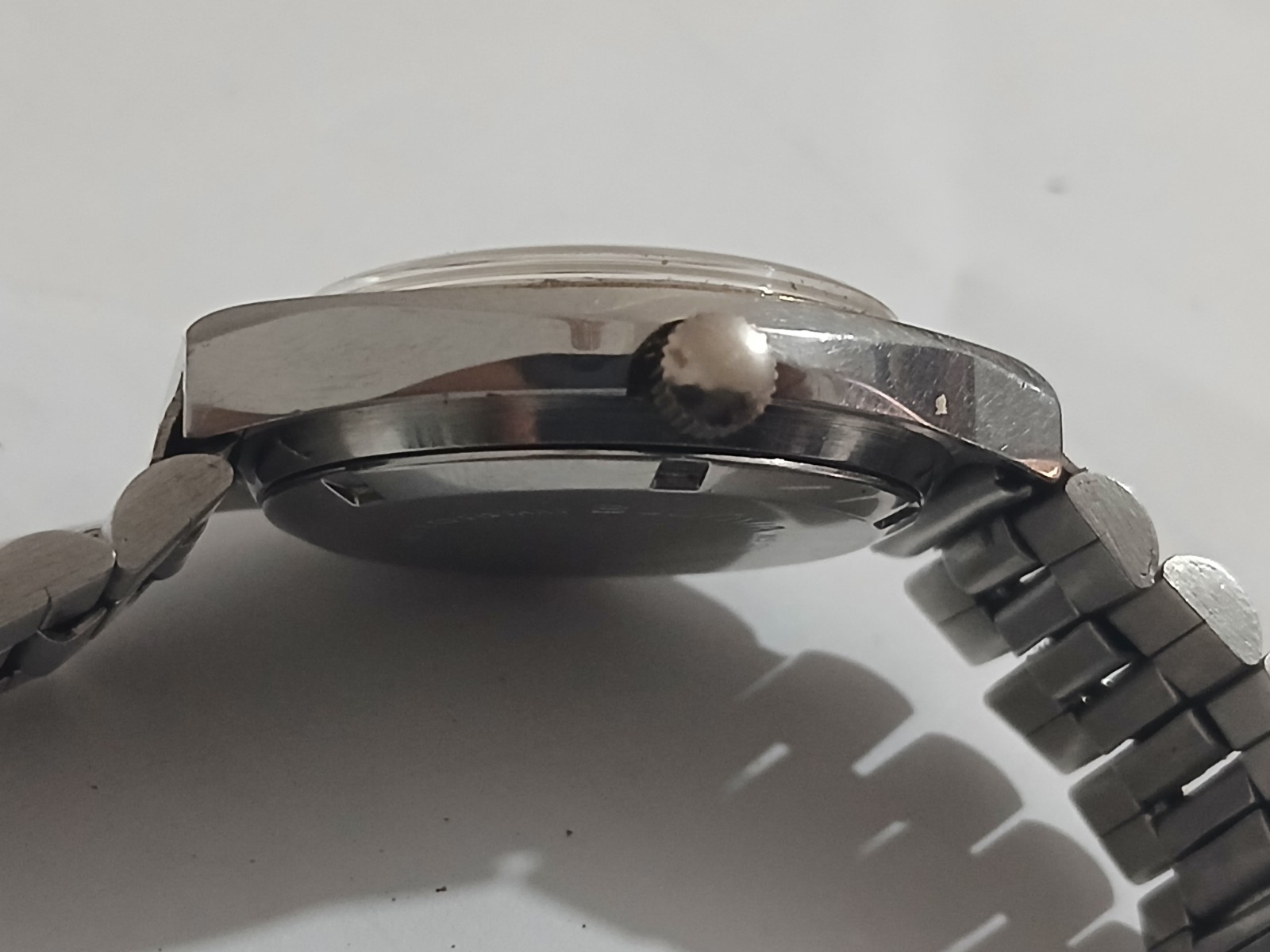 Vintage Bulova 1121.10 Eta 2851 Wrist Watch