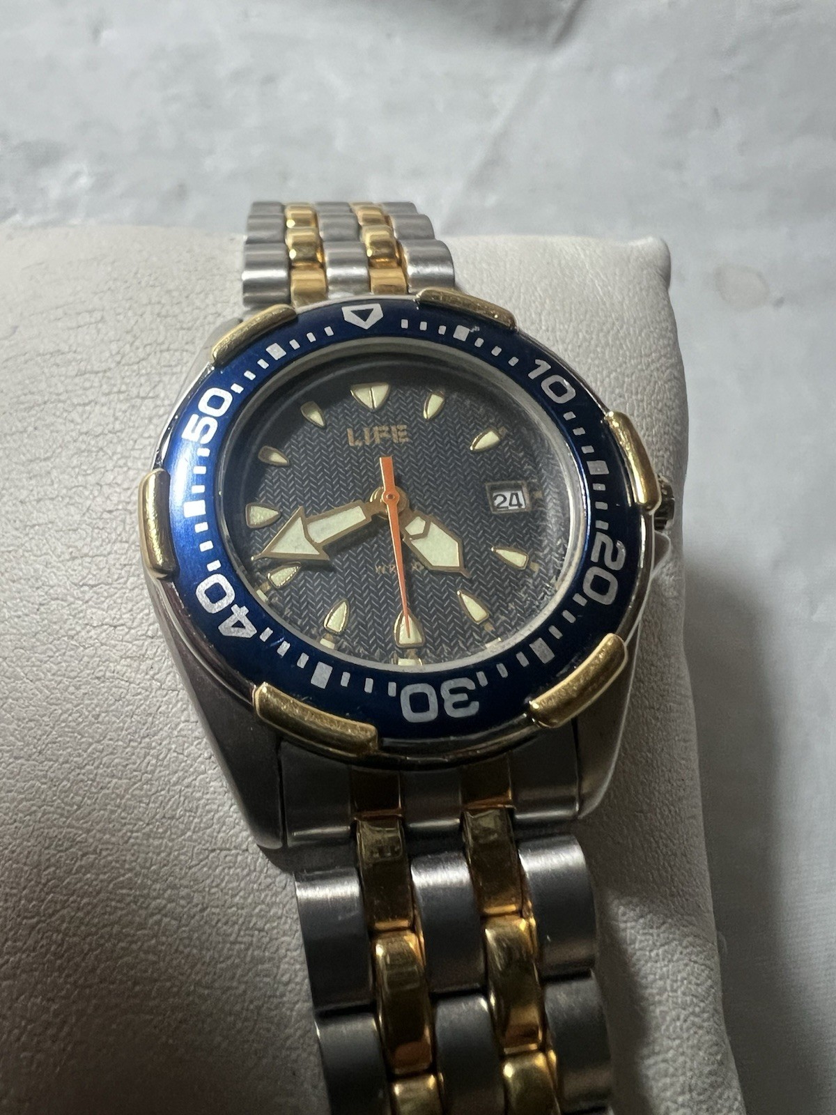 LIFE, Classic design navy blue, date, rotating bezel,Super Luminous,WR50M,St/Ste