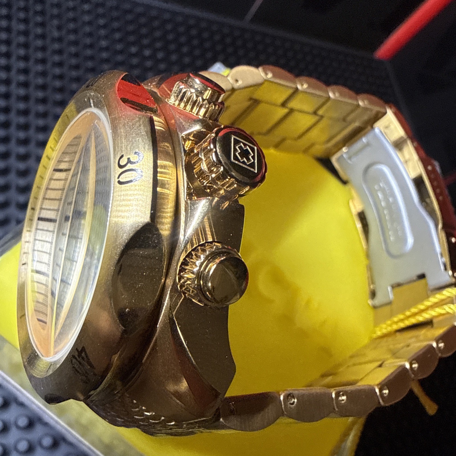 Invicta Men’s VENOM STEELSHED 46mm Chronograph Gold Dial Gold Tone Watch 47753