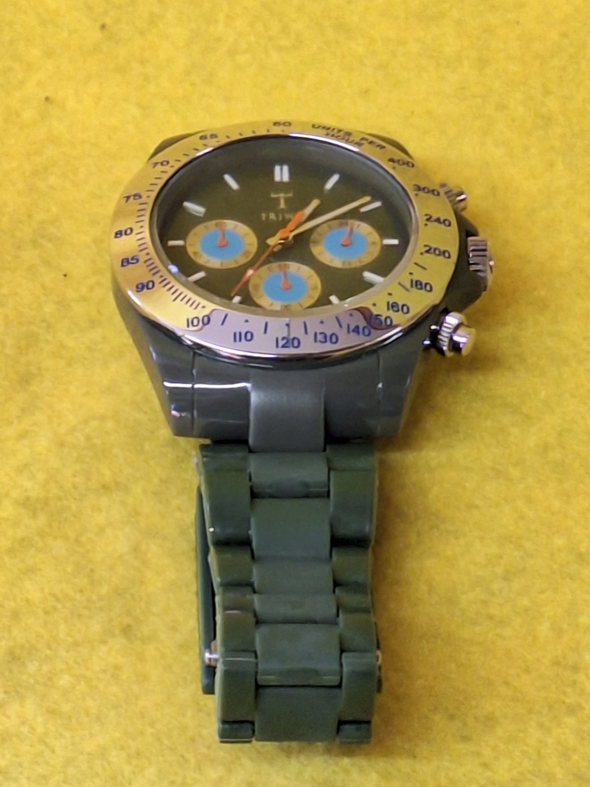 Triwa Karelen Chrono Green Unisex Adults fashionable Wristwatch From Sweden