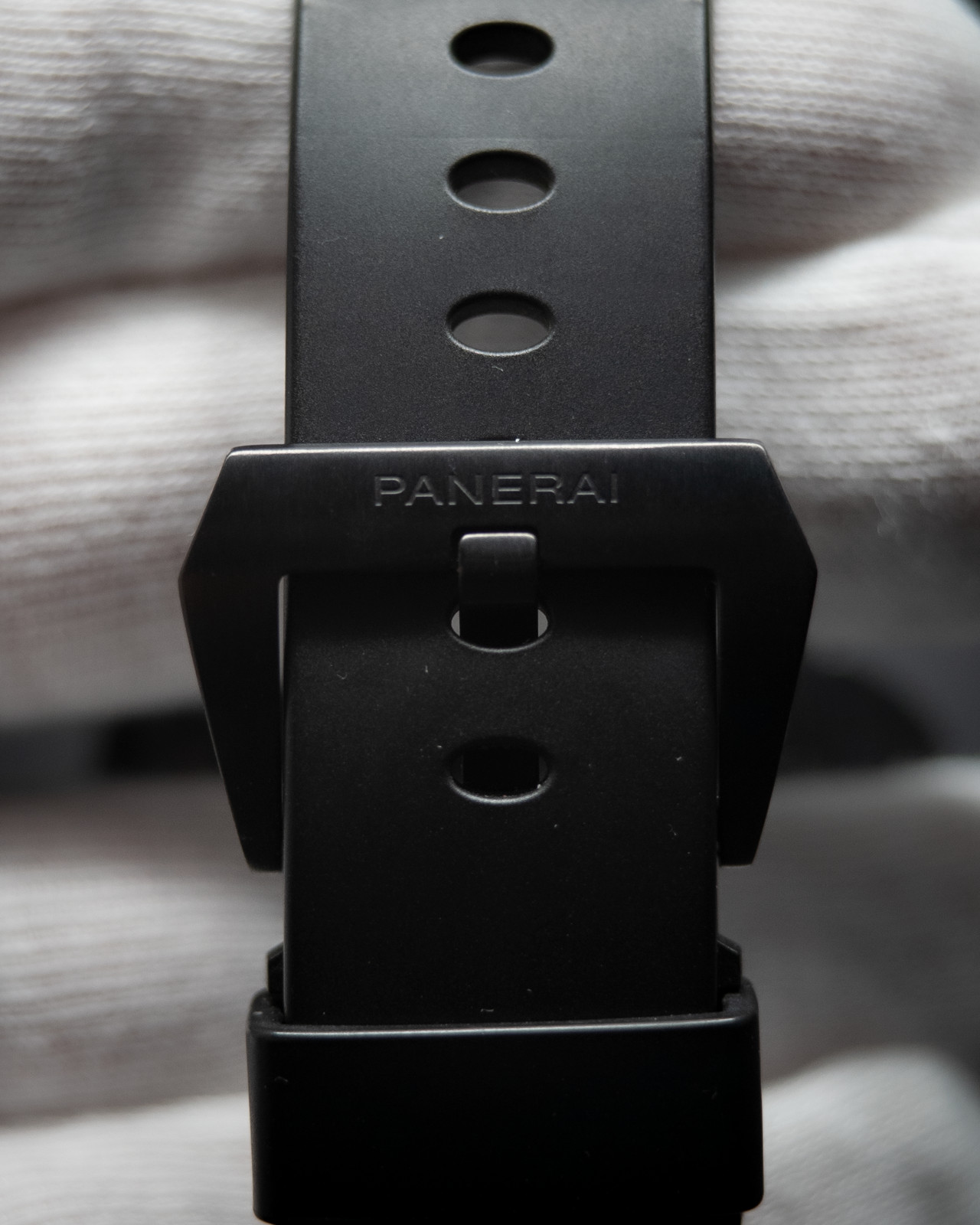Panerai Luminor GMT Ceramic PAM01441 44mm Black Dial Box & Papers Full Set