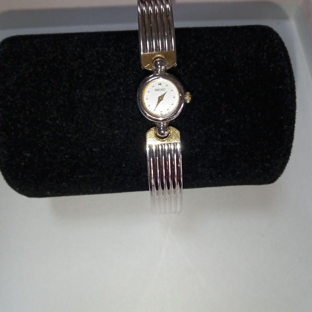 SEIKO Ladies Bangle Watch Quartz Combination Color