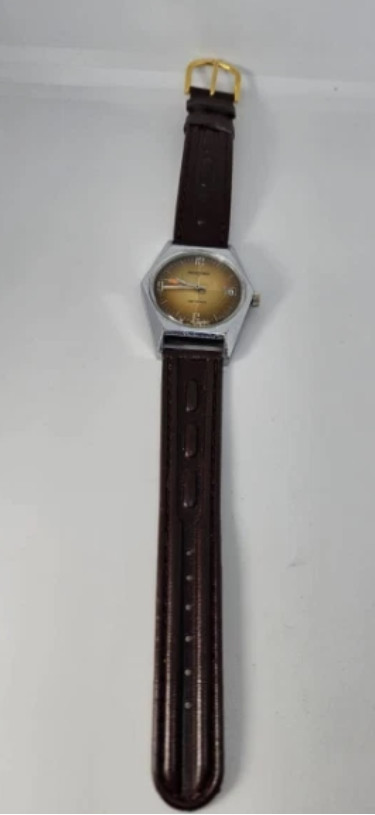 Vintage 1970s Men’s Supervernos 21 cal.FE 140-1B 18 Jewels Date 36mm Watch