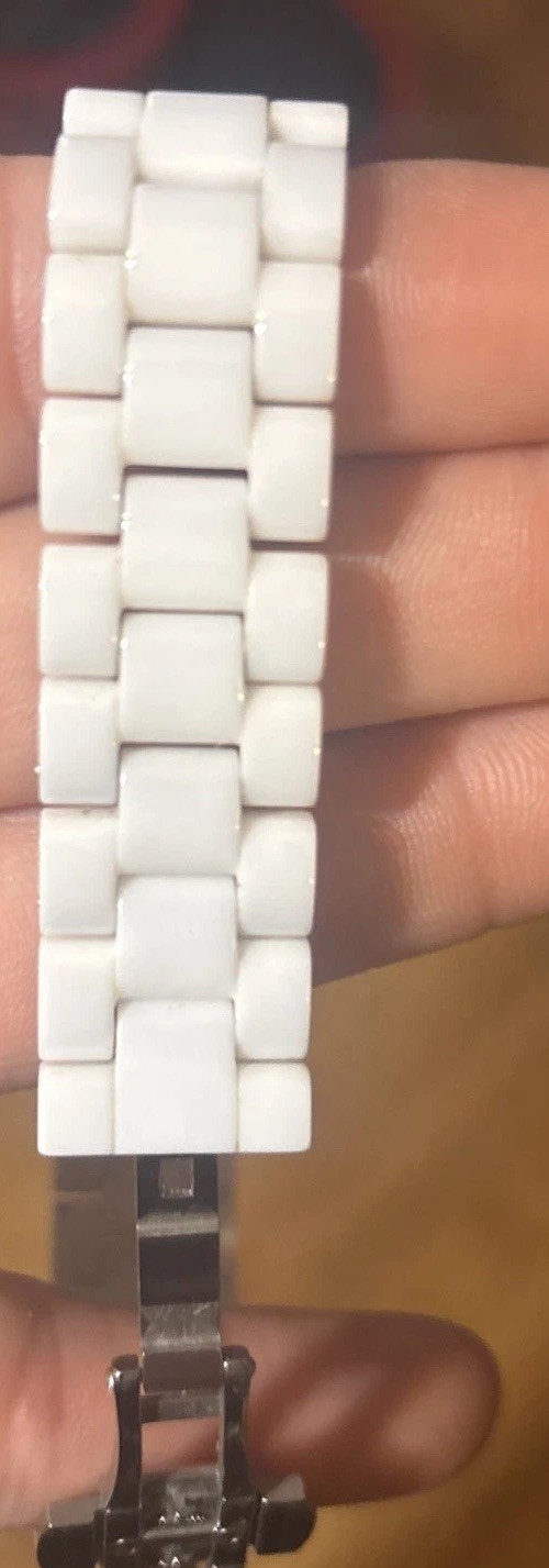 Authentic MVMT Nova Ceramic Gloss White | 38MM