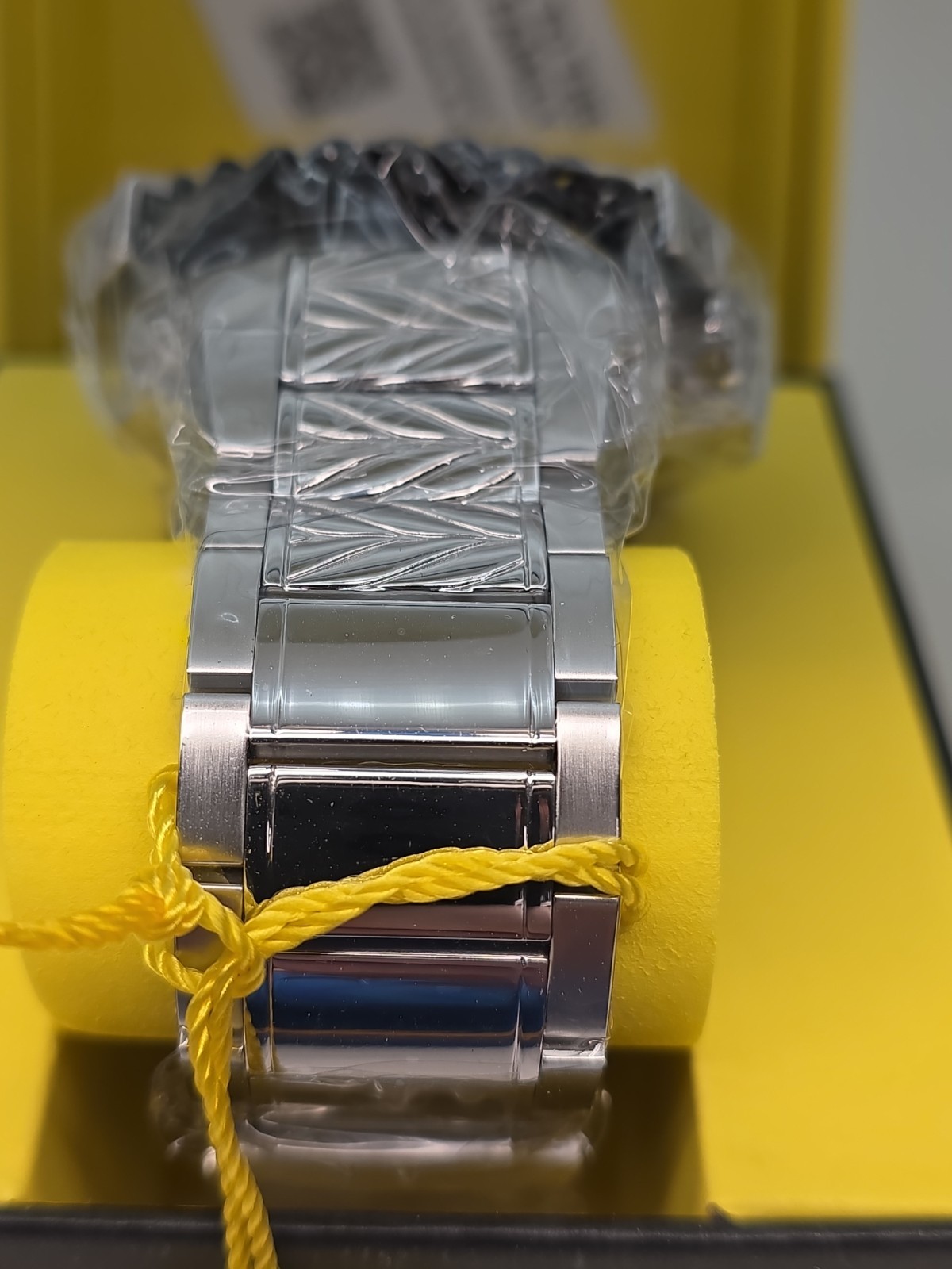 INVICTA Bolt Ultimate design Chronograph Hercules 48160 Invicta Bolt