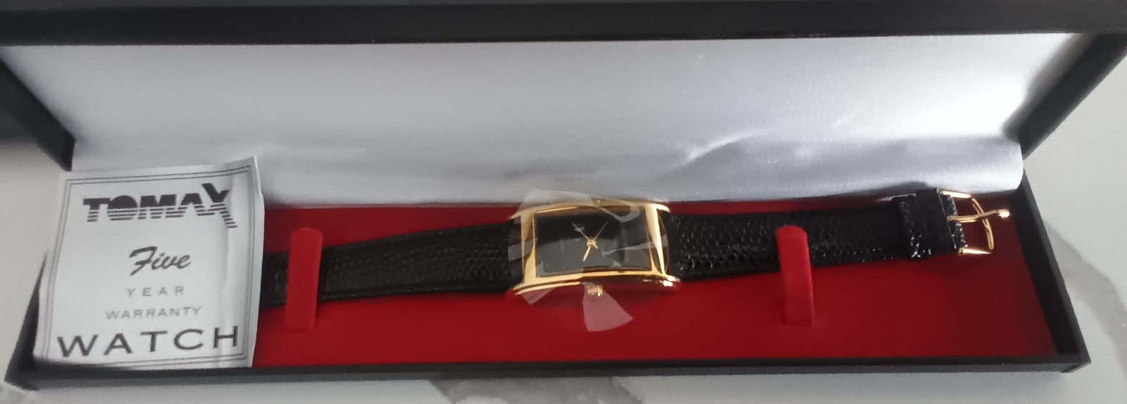 Kraft Foods Men’s Tomax Quartz Watch, leather band, new in package