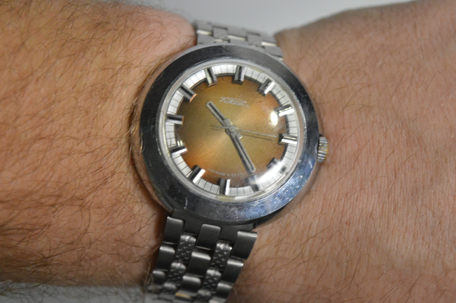 Vintage Big RAKETA watch Black Dial Day Data RARE Soviet Mechanical 2628