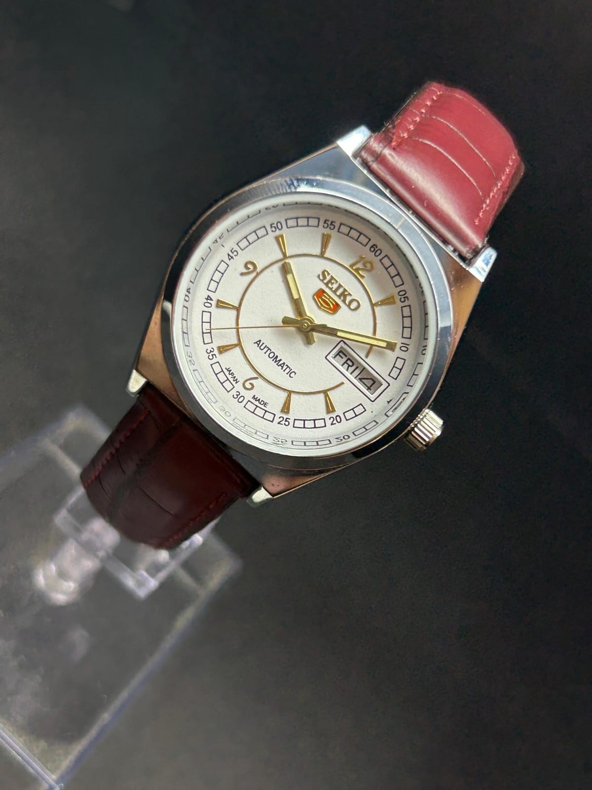 Seiko automatic Refurbished vintage White dial Men’s wrist watch free shipping