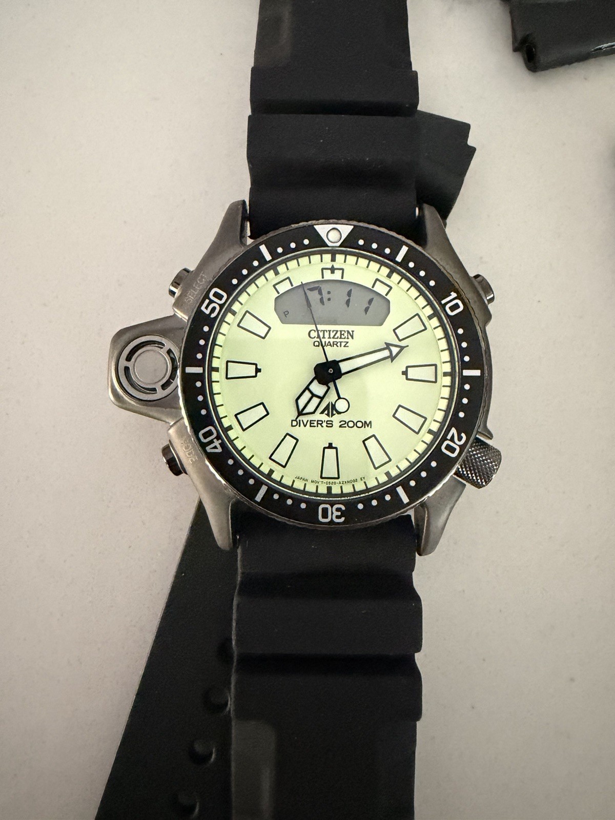 Citizen Promaster Aqualand Full Lume Dial JP2007-17W LK/NW B/P Straps Scuba Case