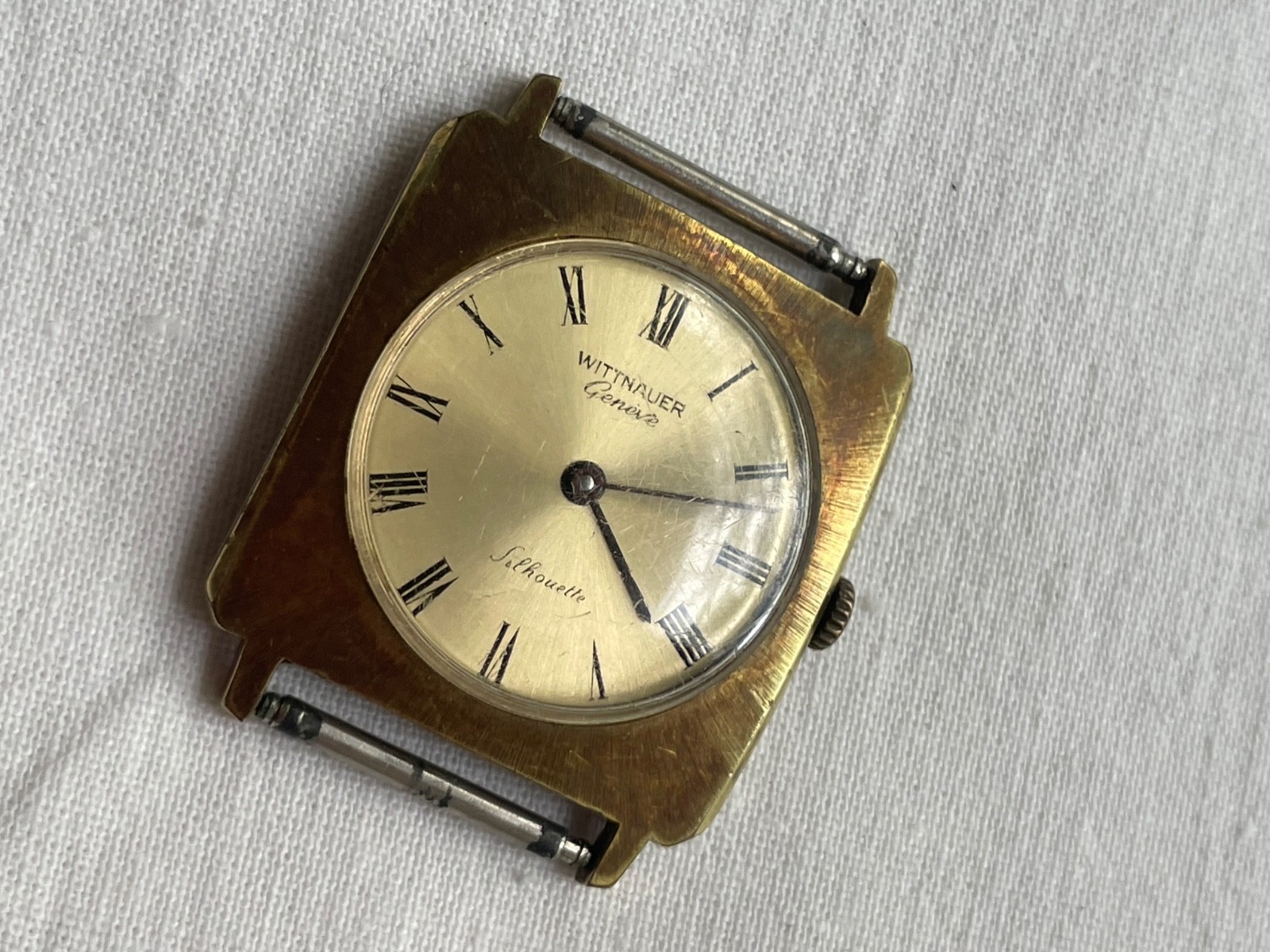 Wittnauer Silhouette 10M1 – gold filled mens watch RUNS – lot 0907
