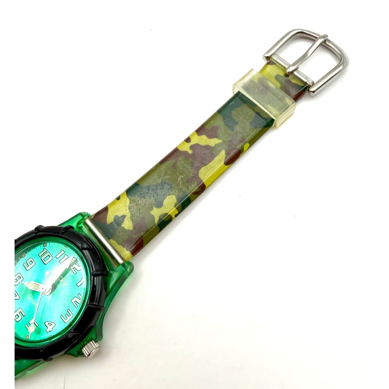 Lucky by Dingbats Green Camo Analog Watch Japan Quartz LK8017 Camouflage Strap