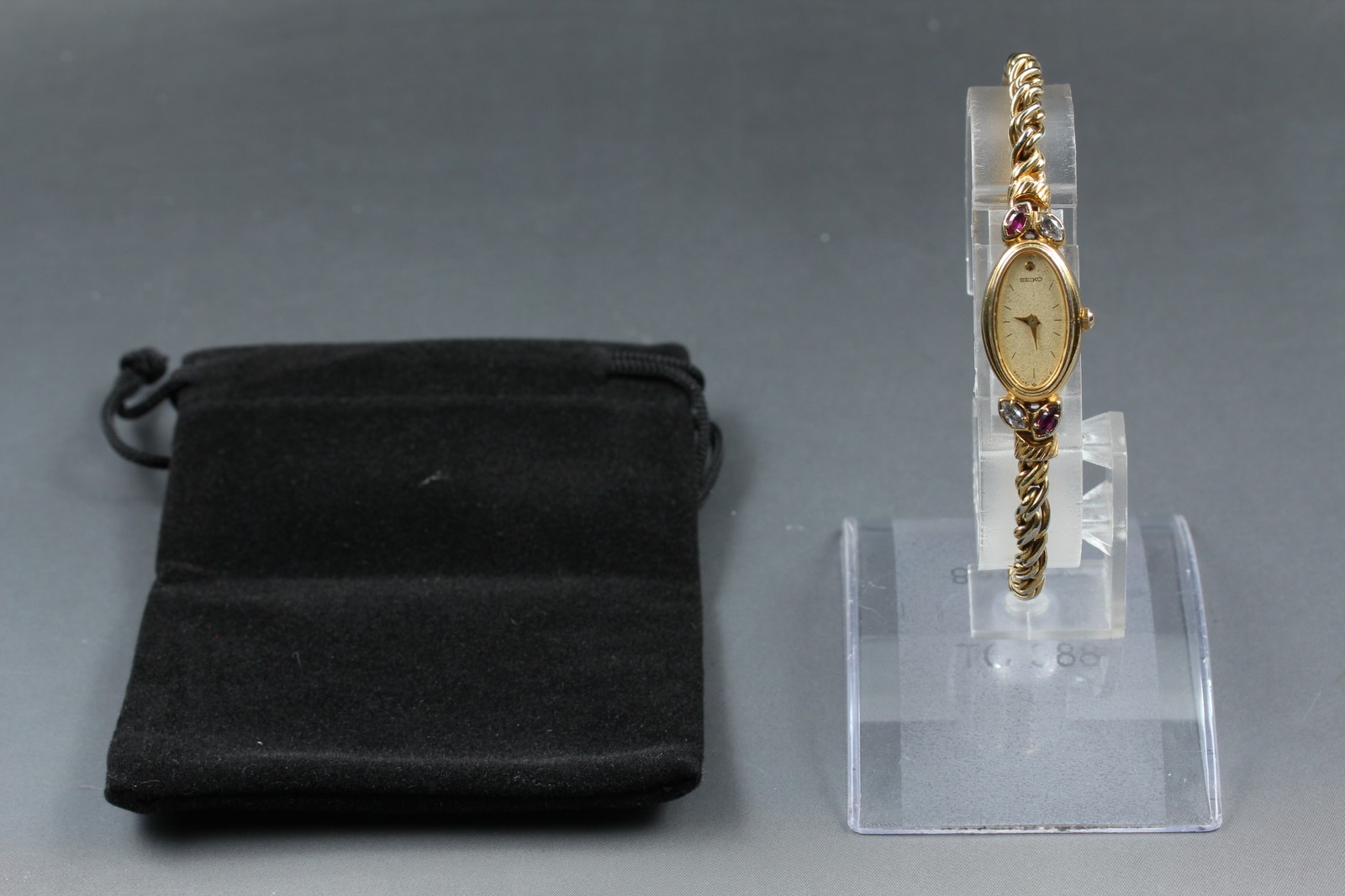 SEIKO 1E20-5760 Oval Diamond And Ruby Gold Quartz Watch Vintage 1997 Exc+5 Japan