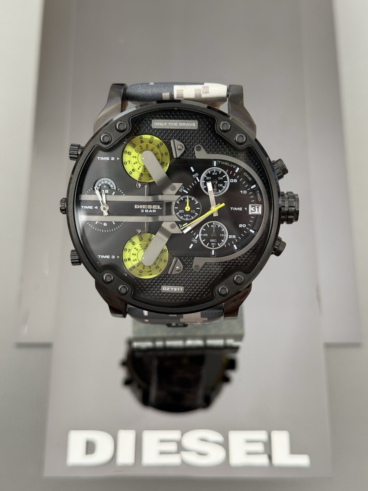 DZ7311 Watch Mr.Daddy 2.0 Black Dial Multicolor Leather Chronograph Men’s