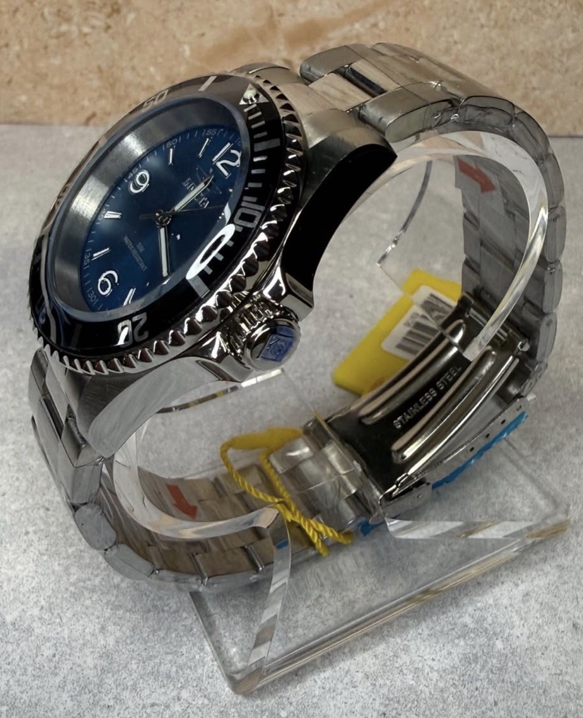 Invicta Men’s Watch Ice Blue Sunburst Dial Black Bezel Stainless Steel New