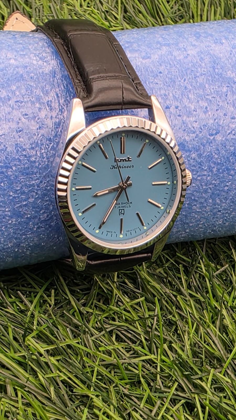 Beautiful Mens HMT Kohinoor Parashock Mechanical Wind 17J Watch