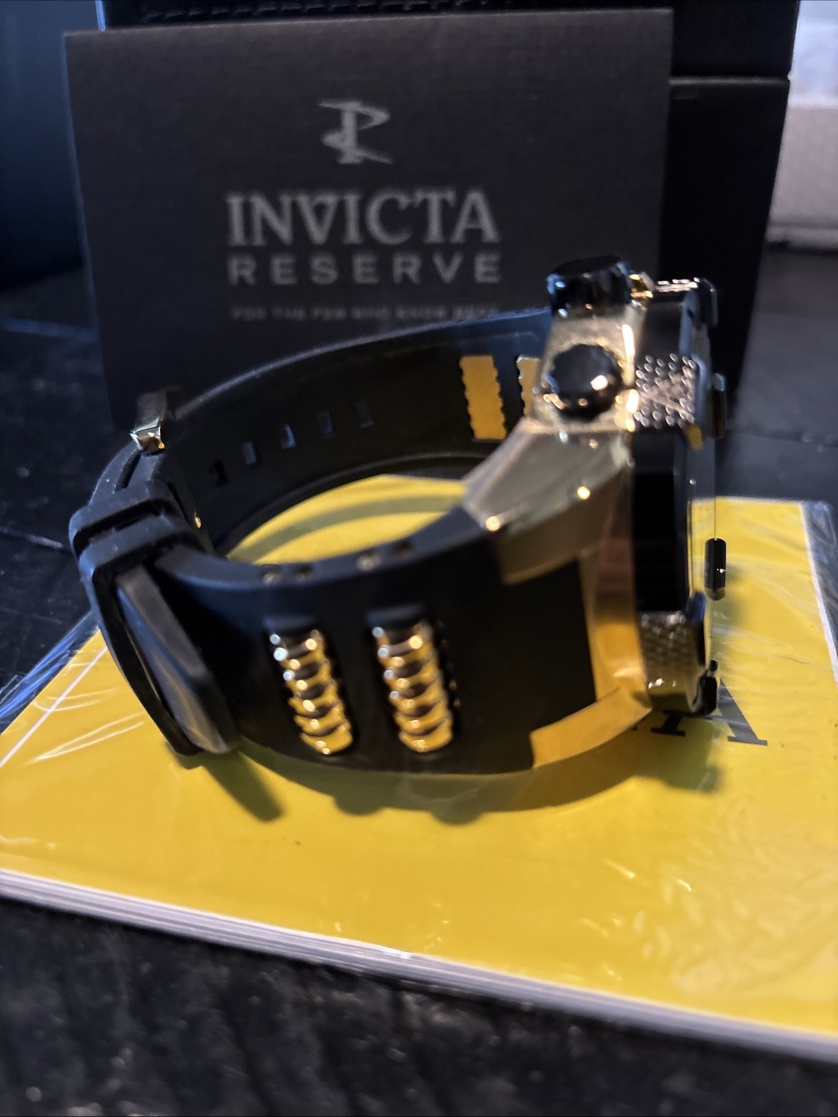 Invicta Men’s Invicta Aviator model 23693 Watch (PREOWNED)