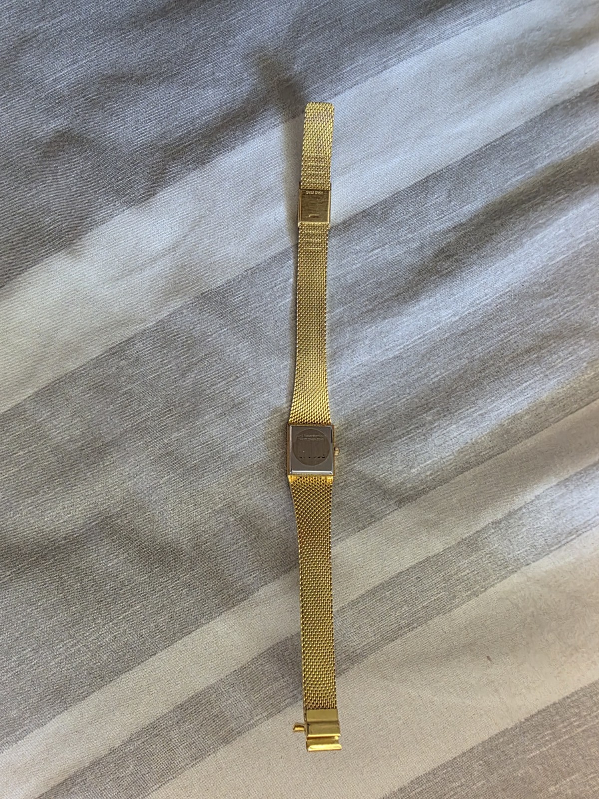 Vtg 1989 BENRUS Tank Diamond Women’s 18mm Quartz Watch Gold Case Bracelet Black