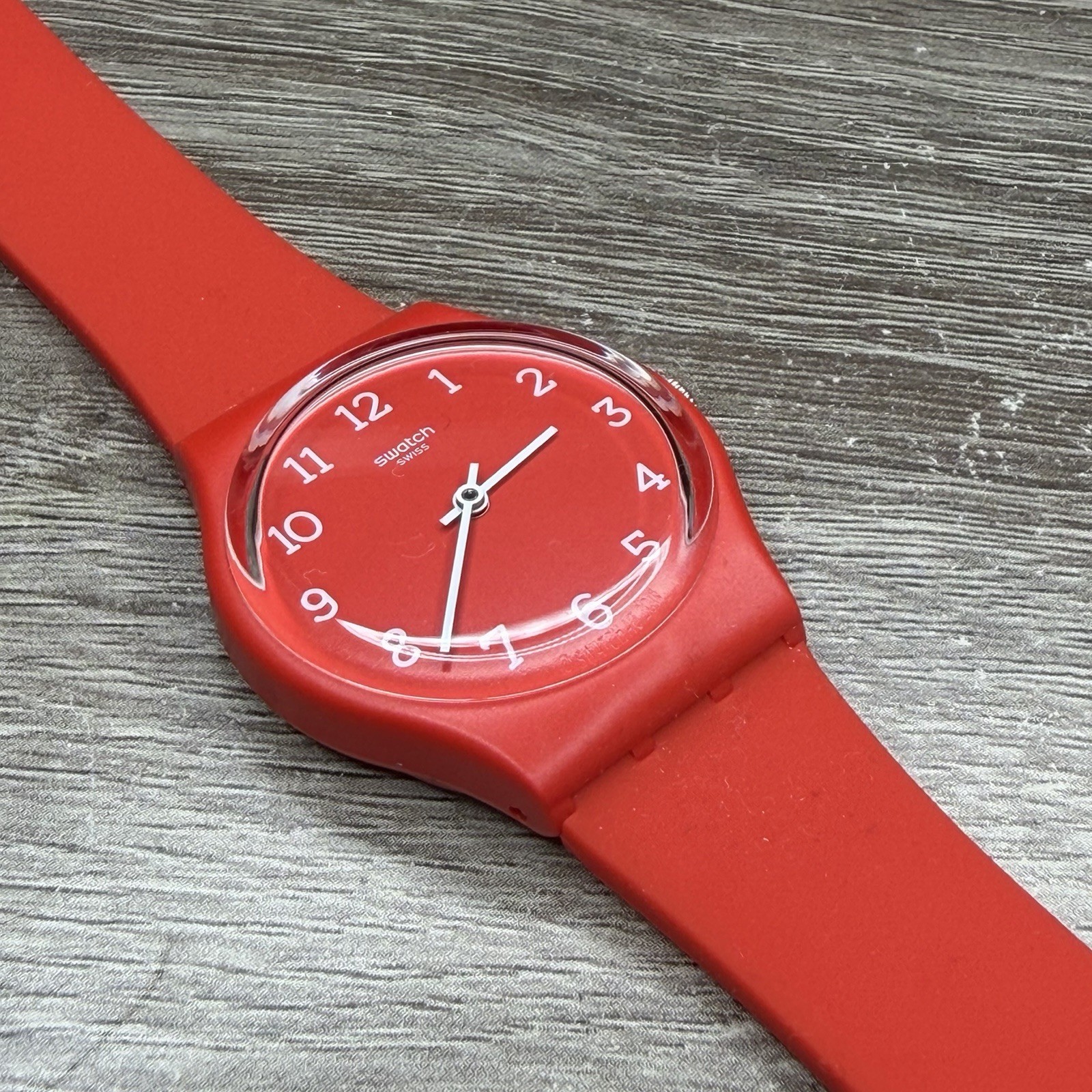 NEW✅ Swatch SUNETTY Red Silicone Number Dial Women’s 34mm Watch GR175