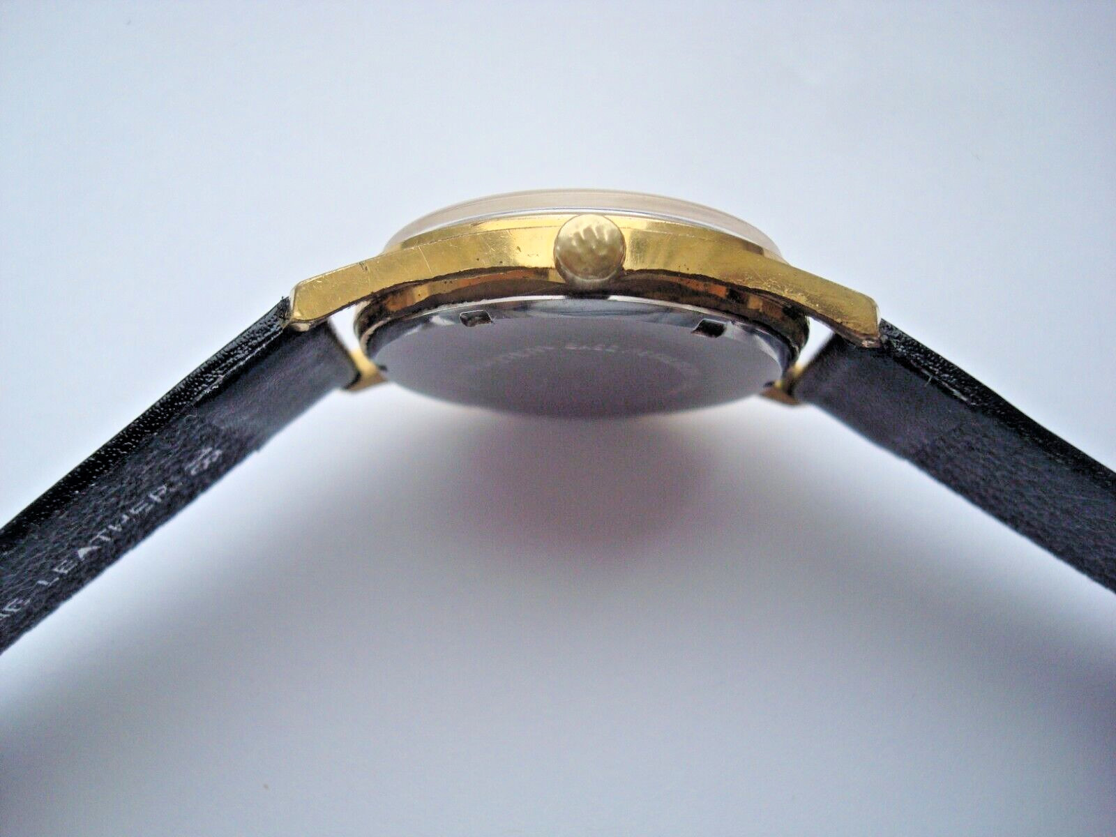 Waltham Mens Watch Manual Wind Up 17j. Date Red Arrow New Band 1960’s Swiss Runs
