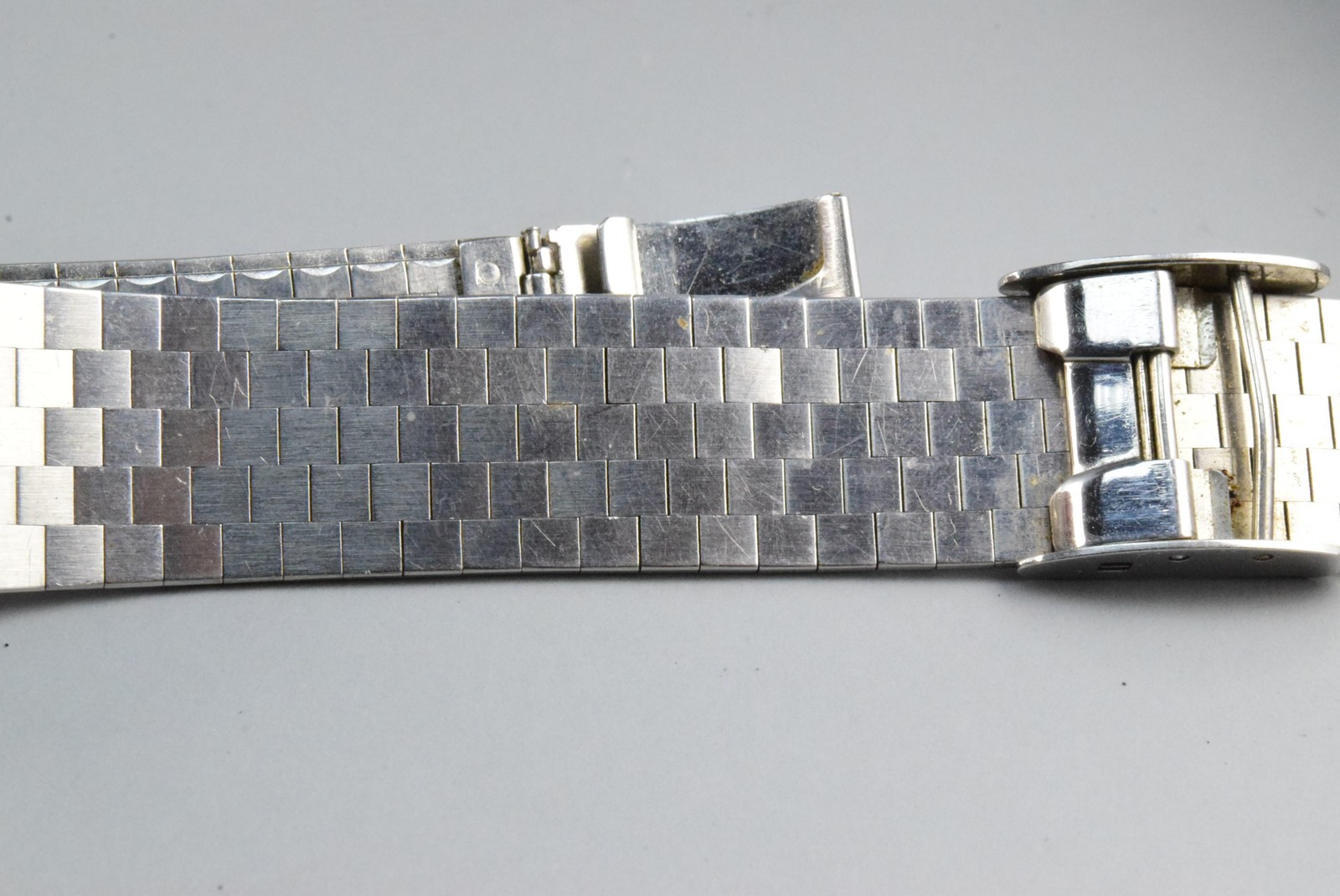 Vintage watch Rado Diastar Gray Men Quartz Round 36mm