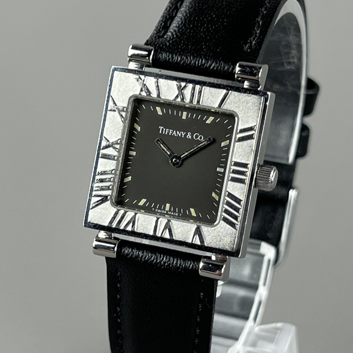 TIFFANY & Co. Atlas Vintage Ladies Watch 23mm Quartz 510.1078 Cal.976.001