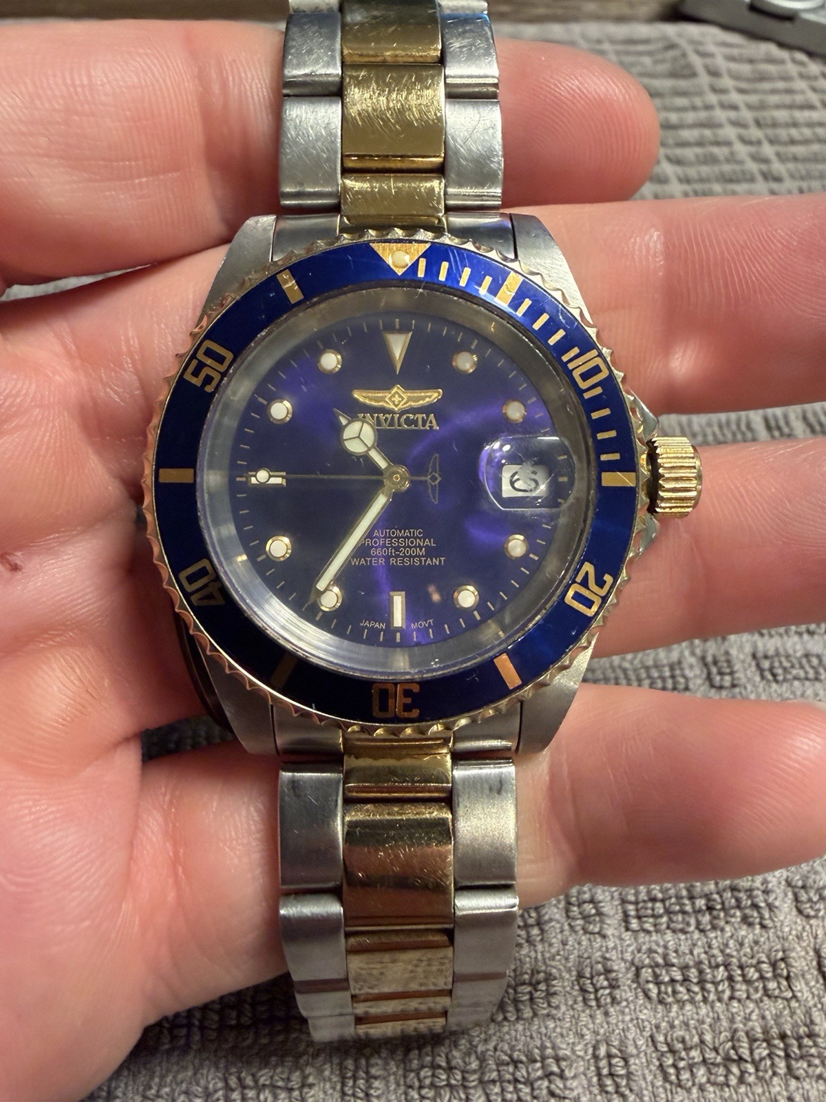 Invicta Men’s Pro Diver Automatic Watch (8928OB)