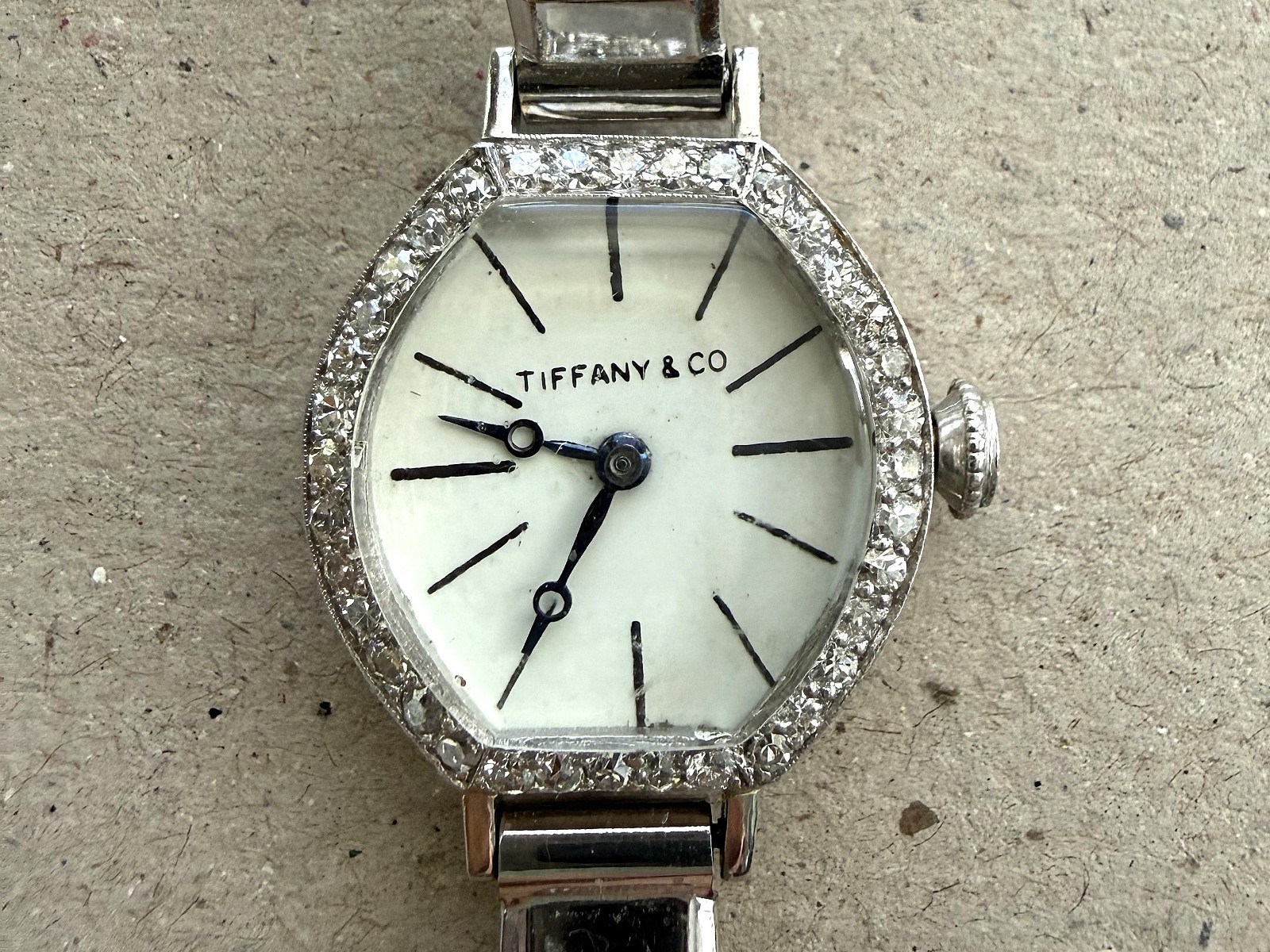 Antique Tiffany & Co. Platinum Ladies Wristwatch • Diamond Bezel • Original Mesh