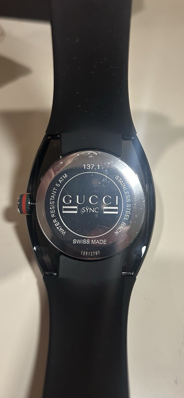 Gucci Sync XXL YA137101 Men’s Quartz Rubber Band Watch New In Box