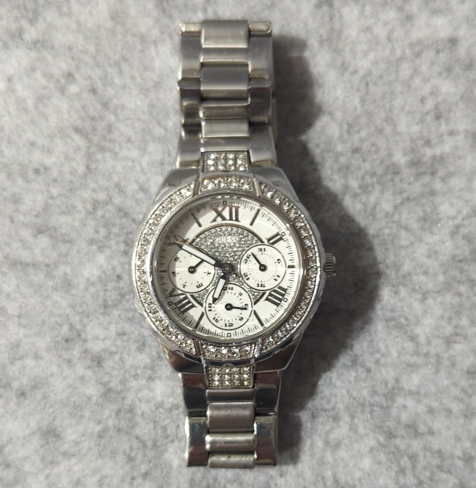 GUESS Women’s Quartz Analog Chronograph Steel Silver Viva 36mm